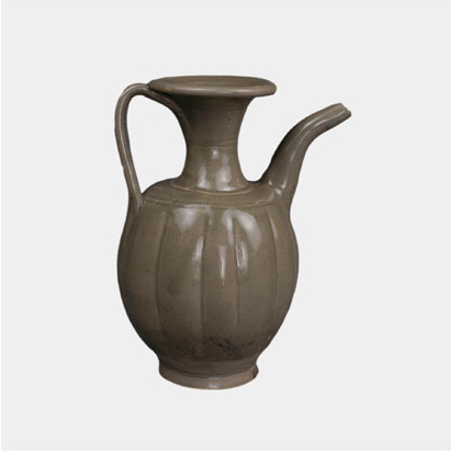 耀州窑青釉十三瓜棱瓷执壶